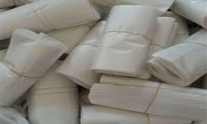 Белый пластиковый мешок-1